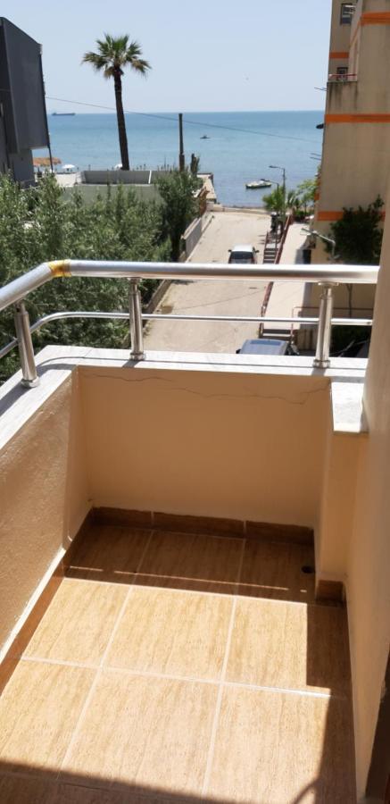 Amras House Ξενοδοχείο Δυρράχιο Εξωτερικό φωτογραφία