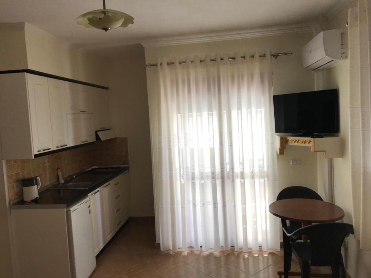 Amras House Ξενοδοχείο Δυρράχιο Εξωτερικό φωτογραφία