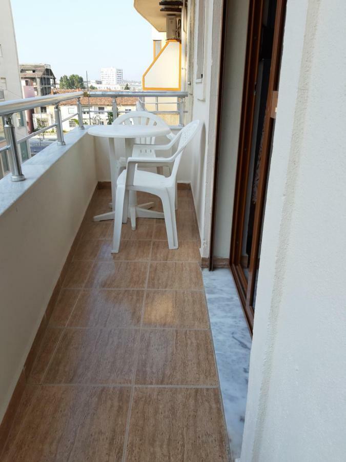 Amras House Ξενοδοχείο Δυρράχιο Εξωτερικό φωτογραφία